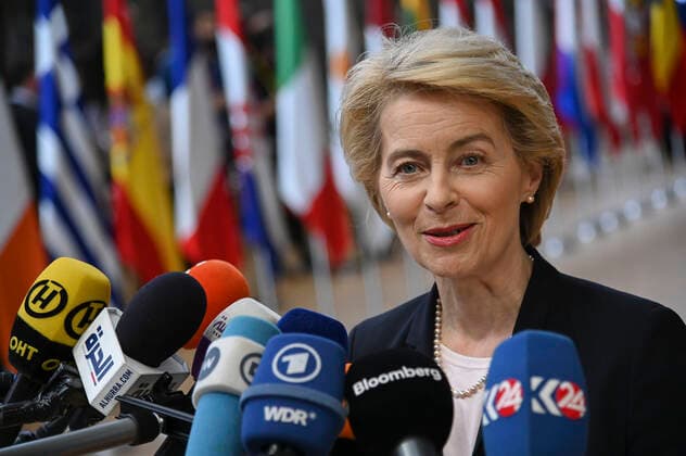 (191017) -- BRUSSELS, Oct. 17, 2019 -- Ursula von der Leyen, President-elect of the European Commission, arrives for the EU summit in Brussels, Belgium, Oct. 17, 2019. The two-day summit kicked off on Thursday. (Photo by Xinhua) (PORTRAITS)BELGIUM-BRUSSELS-EU-SUMMIT RiccardoxPareggiani 