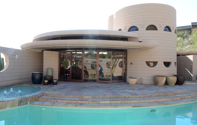 October 31, 2014, Phoenix, Arizona, USA: The Frank Lloyd Wright - designed Norman Lykes House, in Phoenix, Arizona sold Wednesday October 17, 2019 at auction for nearly $1.7 million. The house is shown Friday, October 31, 2014. Phoenix USA - ZUMAh154 20141031_znp_h154_007 Copyright: xMarkxHertzbergx