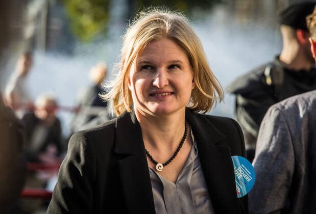 October 17, 2019, Munich, Bavaria, Germany: Members of the KATHRIN EBNER STEINER of the Bavarian AfD and der Fluegel. Bavarian AfD in the Landtag held a rally at Munich s Stachus with the theme of securing the ports against immigrants. During their speeches, the AfD members blurred the lines between foreigners and immigrants and refugees, giving the impression they are looking to restrict foreigners in Germany altogether. Also in attendance was Kathrin-Ebner Steiner of der Fluegel- the ultra-right nationalist wing of the AfD. Munich Germany - ZUMAb160 20191017_zbp_b160_015 Copyright: xSachellexBabbarx