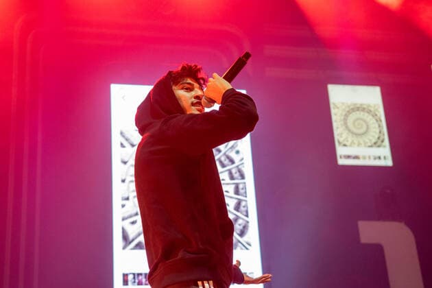 Rüsselsheimer Rapper MERO zieht Jugendliche in die Ludwigsburger MHP-Arena - Impressionen vom Konzert Rapper MERO zieht Jugendliche in die Ludwigsburger MHP-Arena - Impressionen vom Konzert, 71636 Ludwigsburg, Deutschland Copyright: 7aktuellx xNilsxReeh