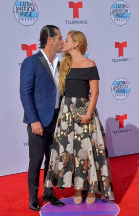 Actor Gregorio Pernia and guest arrive for the fifth annual Latin American Music Awards at the Dolby Theatre in the Hollywood section of Los Angeles on Thursday, October 17, 2019. The annual event honors outstanding achievements for artists in the Latin music industry.  LAP20191017018 JIMxRUYMEN
