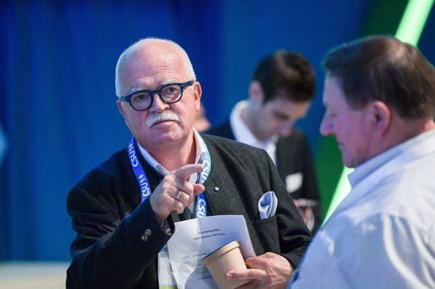 Dr Peter Gauweiler, Parteitag der Christlich Sozialen Union, CSU, Olympiahalle, Muenchen, 18.10.2019 Muenchen Bayern Deutschland *** Dr Peter Gauweiler, Party Congress of the Christian Social Union, CSU, Olympic Hall, Munich, 18 10 2019 Munich Bavaria Germany Copyright: xkolbert-press BurghardxSchreyerx