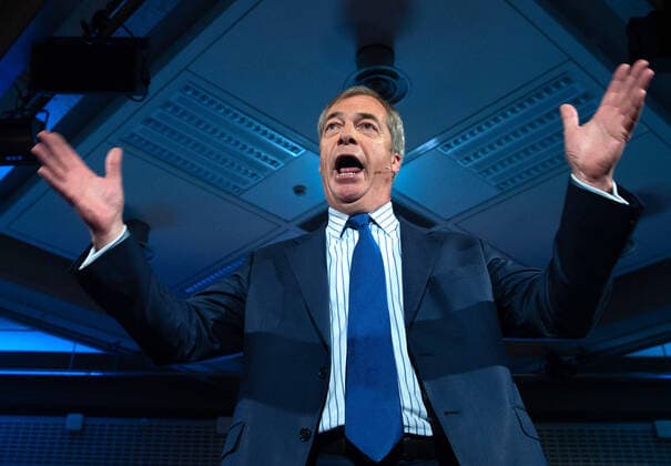 Bilder des Jahres 2019, News 10 Oktober News Themen der KW42 News Bilder des Tages . 18 10 2019. London, United Kingdom. Leader of the Brexit Party, Nigel Farage Brexit Party Rally. Westminster.  xMarkxThomasx xi-Imagesx IIM-20292-0013