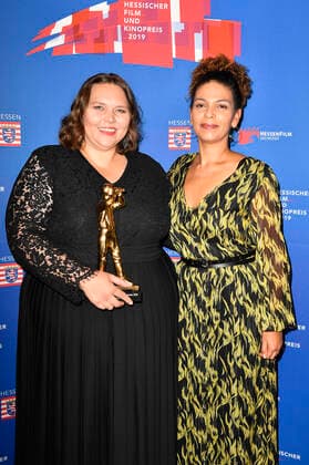 Frauke Lodders und Jackie Thomae bei der 30. Verleihung des Hessischen Film- und Kinopreises 2019 in der Alten Oper. Frankfurt, 18.10.2019