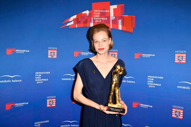 Emma Bading bei der 30. Verleihung des Hessischen Film- und Kinopreises 2019 in der Alten Oper. Frankfurt, 18.10.2019