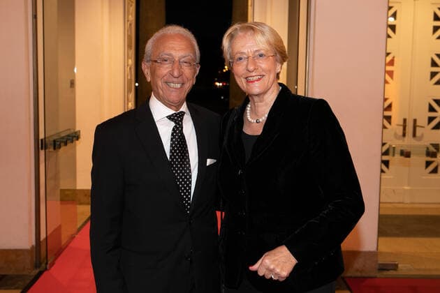 Hannover, Verleihung des Leibniz Ring Hannover an Meeresbiologin Prof.Dr. Antje Boetius, Laudatio Hannes Jaenicke, im Hannover Congress Centrum, Prof. Madjid Samii mit Eske Nannen,
