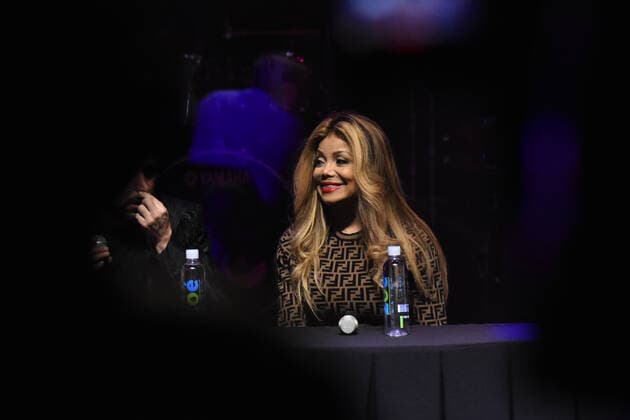 Forever: The best Show About The King of Pop - press conference MEXICO CITY, MEXICO - OCTOBER 22: American singer La Toya Jackson speaks during a press conference to present Forever: The best Show About The King of Pop at Centro Cultural Teatro 1 on October 22, 2019 in Mexico City, Mexico  Copyright: xCarlosxTischlerx EYE_1242