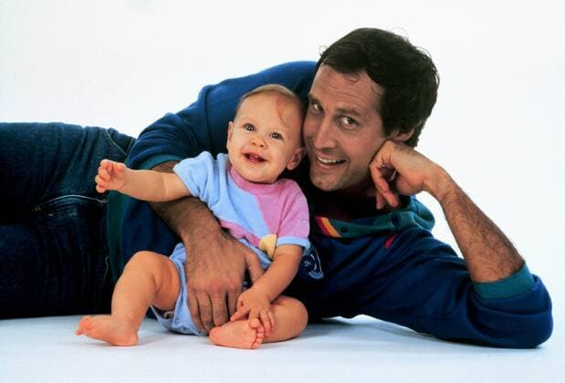 Chevy Chase With Baby Comedy Actor 01 May 1981  Copyright: MaryxEvansxAFxArchive 12044281 editorial use only  