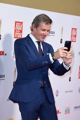 John Juergens bei der der 13. Verleihung der GOLDENEN BILD der FRAU im Stage Operettenhaus in Hamburg am 23.10.2019