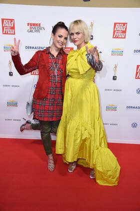 Entertainment Bilder des Tages Isabel Peter, Anna Loos bei der der 13. Verleihung der GOLDENEN BILD der FRAU im Stage Operettenhaus in Hamburg am 23.10.2019