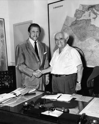 Kirk Douglas & Ben Gurion Actor & Prime Minister Of Israel 02 May 1953  Copyright: MaryxEvansxAFxArchive 12049852 editorial use only 