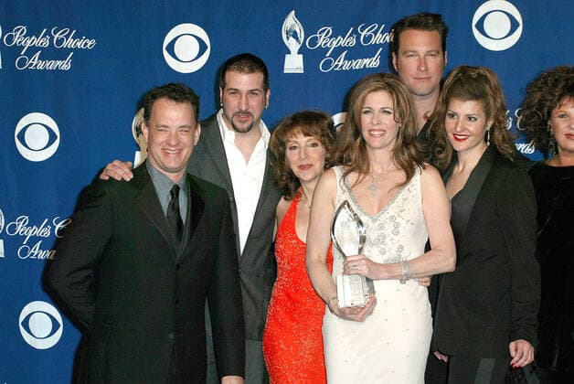 My Big Fat Greek Wedding, Cast Cast & Tom Hanks & Rita Wilson 29th People S Choice Awards, Press Room Pasadena Civic Auditorium, Pasadena, L.A. County, USA 12 January 2003  Copyright: MaryxEvansxAllstarxGrahamxWhitbyxBoot 12233432