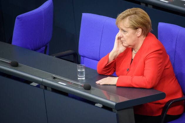 News Bilder des Tages Sitzung des deutschen Bundestags Deutschland, Berlin - 24.10.2019: Im Bild ist die deutsche Bundekanzlerin Angela Merkel (CDU) während der Sitzung des deutschen Bundestags zu sehen. Berlin Bundestag Berlin Deutschland