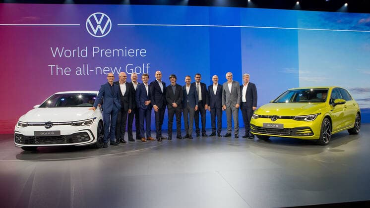 24.10.2019, xtgx, Wirtschaft Auto, Volkswagen - Weltpremiere Vorstellung Golf VIII 8 acht emspor, v.l. Vorstellung des neuen Golf Wolfsburg