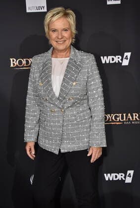 Die Moderatorin Birgit Lechtermann kommt zur Premiere und Tourneestart des Musicals BODYGUARD in den Musical Dome am 24.10.2019 in Köln