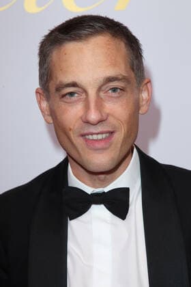 Volker Bruch Clash de Cartier- The Opera Event in den Eisbach Studios in Muenchen am 24.10.2019 *** Volker Bruch Clash de Cartier The Opera Event at the Eisbach Studios in Munich on 24 10 2019