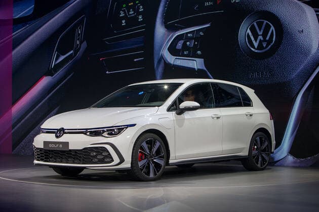 24.10.2019, xtgx, Wirtschaft Auto, Volkswagen - Weltpremiere Vorstellung Golf VIII 8 acht emspor, v.l. Golf 8 Wolfsburg *** 24 10 2019, xtgx, economy car, Volkswagen world premiere presentation Golf VIII 8 eight emspor, v l Golf 8 Wolfsburg
