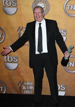 Ed O Neill Ensemble In A Comedy Series Winner 17th Annual Screen Actor Guild Awards, Press Room Downtown, Los Angeles, California, USA 30 January 2011  Copyright: MaryEvansxAllstarxGrahamxWhitbyxBoot 12323991