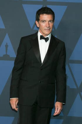 October 27, 2019, Los Angeles, CA, USA: LOS ANGELES - OCT 27: Antonio Banderas at the 11th Annual Governors Awards at the Dolby Theater on October 27, 2019 in Los Angeles, CA Los Angeles USA - ZUMAb170 20191027_zap_b170_452 Copyright: xKayxBlakex