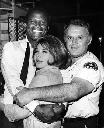 OSCARS. Bester Hauptdarsteller. Preisträger 1961-1970 Sidney Poitier, Lee Grant & Rod Steiger Film: In The Heat Of The Night (USA 1967) Director: Norman Jewison 02 August 1967 In the Heat of the Night starred Sidney Poitier (left), Lee Grant (center) and Rod Steiger (right). Steiger won the Best Actor Oscar?a for his role of Police Chief Bill Gillespie. The film received seven Academy Award?a nominations and won five, including Best Picture. In the Heat of the Night will screen at the Academy of Motion Picture Arts and Sciences in Beverly Hills on Monday, April 7, 2003, as part of the 75th anniversary screening series Facets of the Diamond: 75 Years of Best Picture Winners.  Copyright: MaryxEvansxAFxArchive 12080264 editorial use only