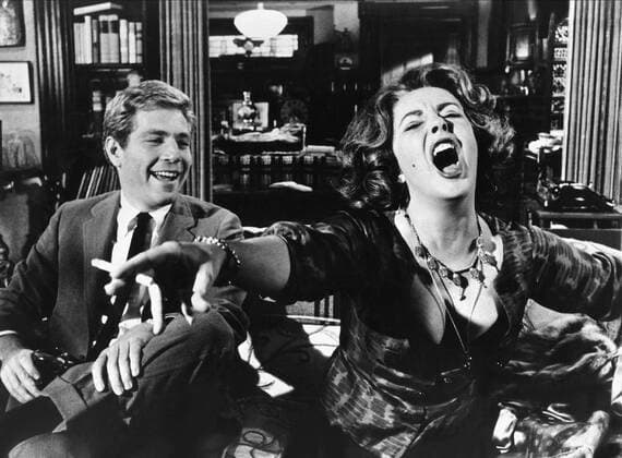 OSCARS. Beste Hauptdarstellerin. Preisträgerinnen 1961-1970 George Segal, Elizabeth Taylor Characters: Nick,Martha Film: Who S Afraid Of Virginia Woolf? (USA 1966) Director: Mike Nichols 21 June 1966  Copyright: MaryxEvansxAFxArchive 12083464 editorial use only