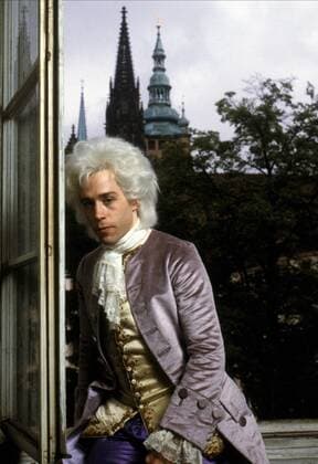 Tom Hulce Characters: Wolfgang Amadeus Mozart Film: Amadeus (USA FR CZ 1984) Director: Milos Forman 06 September 1984  Copyright: MaryxEvansxAFxArchivexThexSaulxZaentzxCompany 12469560 editorial use only