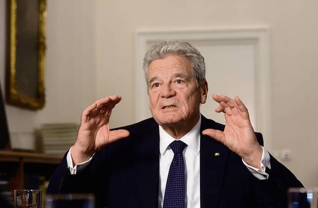 Joachim Gauck,( parteilos), elfter Bundespräsident der Bundesrepublik Deutschland Berlin Berlin Deutschland *** Joachim Gauck, non-party, Eleventh President of the Federal Republic of Germany Berlin Berlin Germany Copyright: xMikexWolffx