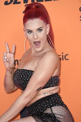 November 3, 2019, Seville, Andalusia, Spain: 2019 MTV Europe Music Awards (EMAs) held at the FIBES Conference and Exhibition Centre - Arrivals..Featuring: Justina Valentine.Where: Seville, Andalusia, Spain.When: 03 Nov 2019.Credit: Sean ThorntonCover Images Seville Spain - ZUMAc218 20191103_zia_c218_005 Copyright: xCOVERxImagesx