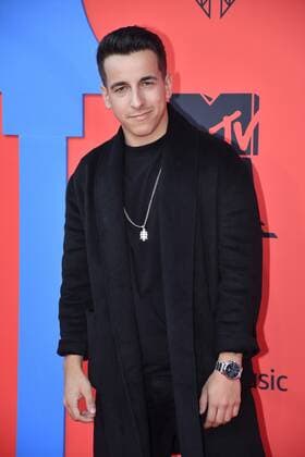 Portuguese singer Fernando Daniel poses for the media during the photocall of MTV European Music Awards held in Seville, Andalusia, Spain, 03 November 2019. MTV European Music Awards in Seville !ACHTUNG: NUR REDAKTIONELLE NUTZUNG!  Copyright: xRaulxCaroxCadenasx GRAF1822 20191103-637084025788764053