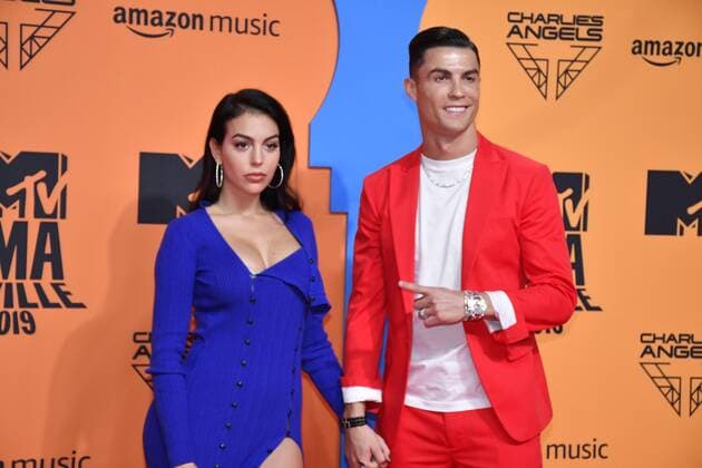Portuguese soccer player Cristiano Ronaldo (R) and his wife, Argentinian Georgina Rodriguez, pose for the media during the photocall of MTV European Music Awards held in Seville, Andalusia, Spain, 03 November 2019. MTV European Music Awards in Seville !ACHTUNG: NUR REDAKTIONELLE NUTZUNG!  Copyright: xRaulxCaroxCadenasx GRAF2116 20191103-637084093174977176