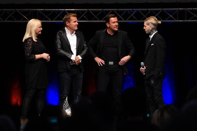 Juergen Hoeller PowerDays, Verleihung des Lifetime Award an Dieter Bohlen, Olympiahalle Muenchen. 03.11.2019 IM BILD: DieterBohlen, Juergen Hoeller