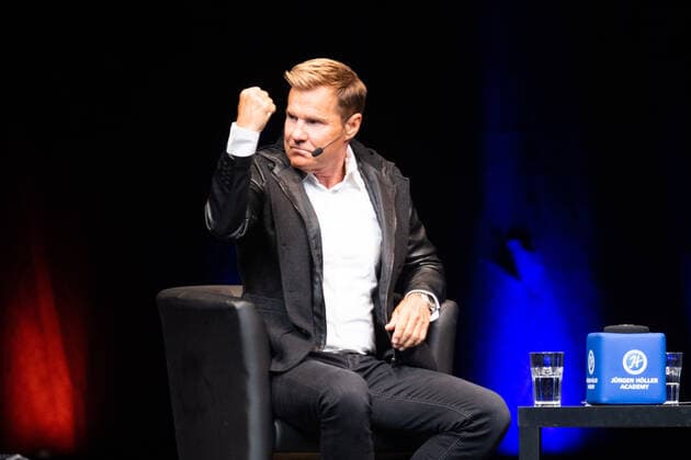 Juergen Hoeller PowerDays, Verleihung des Lifetime Award an Dieter Bohlen, Olympiahalle Muenchen. 03.11.2019 IM BILD: DieterBohlen