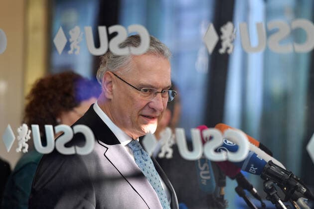 Joachim HERRMANN (Innenminister Bayern), Einzelbild,angeschnittenes Einzelmotiv,Portraet,Portrait,Porträt. CSU Vorstandssitzung in der CSU Zentrale in Muenchen am 04.11.2019.
