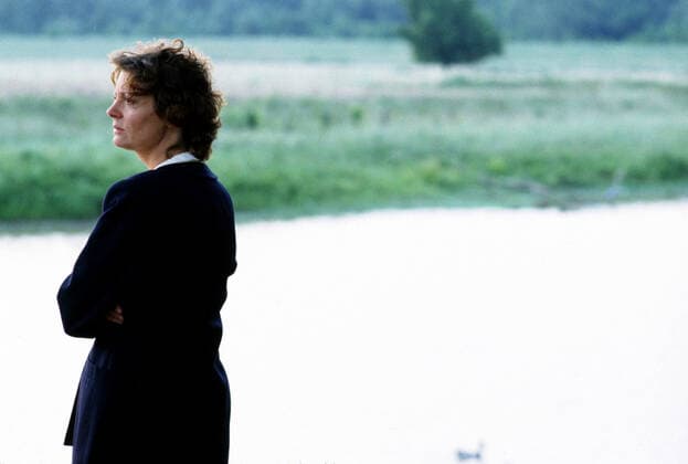 Susan Sarandon Characters: Sister Helen Prejean Film: Dead Man Walking (USA UK 1995) Director: Tim Robbins 29 December 1995 Copyright: MaryxEvansxAFxArchivexWorkingxTitle 12575191 editorial use only