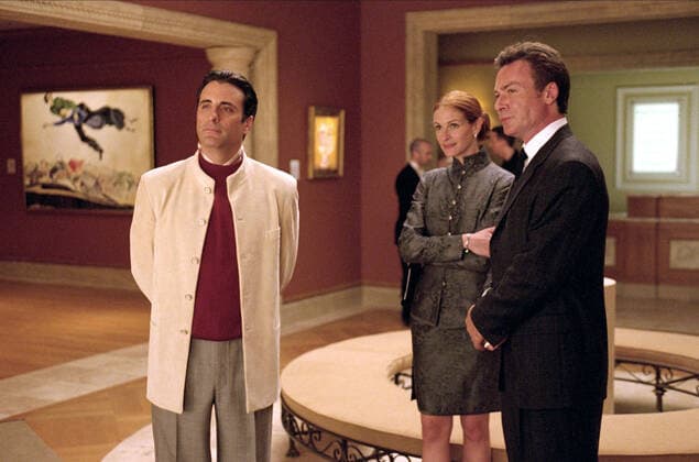 Andy Garcia & Julia Roberts Characters: Terry Benedict & Tess Ocean Film: Ocean S Eleven; Ocean S 11 (USA 2001) Director: Steven Soderbergh 05 December 2001  Copyright: MaryxEvansxAFxArchivexWarnerxBros. 12616896 editorial use only