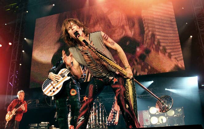 Steven Tyler & Aerosmith Film: United We Stand (2001) Director: Alan Carter 01 November 2001  Copyright: MaryxEvansxAFxArchivexAbc 12636792 editorial use only
