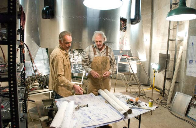 Billy Bob Thornton & Bruce Dern Characters: Charles Farmer & Hal Film: The Astronaut Farmer (USA 2006) Director: Michael Polish 16 October 2006 (L-r) BILLY BOB THORNTON as Charles Farmer and BRUCE DERN as Hal in Warner Bros. Pictures family film ÔÇ£The Astronaut Farmer.ÔÇØ PHOTOGRAPHS TO BE USED SOLELY FOR ADVERTISING, PROMOTION, PUBLICITY OR REVIEWS OF THIS SPECIFIC MOTION PICTURE AND TO REMAIN THE PROPERTY OF THE STUDIO. NOT FOR SALE OR REDISTRIBUTION.  Copyright: MaryxEvansxAFxArchivexWarnerxBros. 12648820 editorial use only