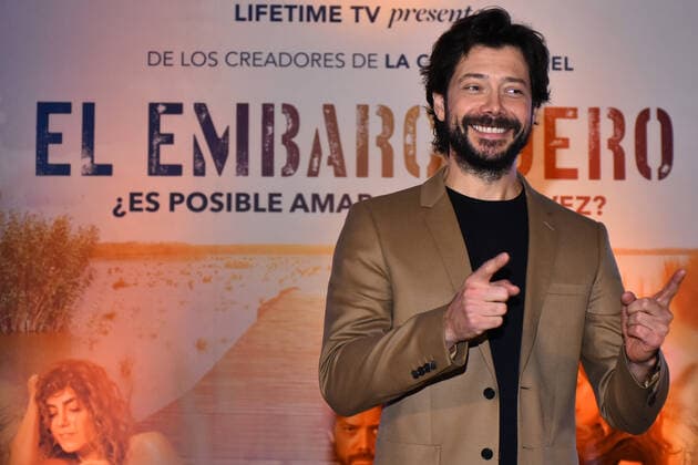 El Embarcadero Tv Series press conference MEXICO CITY, MEXICO - NOVEMBER 6: Spanish actor Alvaro Morte poses for photos during a press conference to promote El Embarcadero Tv Series at St. Regis Hotel on November 6, 2019 in Mexico City, Mexico  Copyright: xCarlosxTischlerx EYE_7923