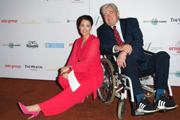 Annika de Buhr und Matthias Prinz beim Charity Dinner im Rahmen der Verleihung vom Future Policy Award am 6.11.2019 in Hamburg Verleihung vom Future Policy Award 2019 in Hamburg