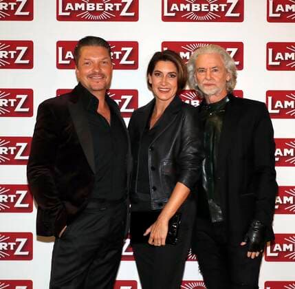 Alice Krueger, Hardy Krueger jr., Dr. Hermann Buehlbecker bei der Praesentation Lambertz Fine Art-Kalender 2020 African Moods in der Botschaft von Suedafrika in Berlin.
