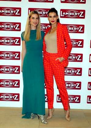 Maria Gun, Rebecca Kunikowski bei der Praesentation Lambertz Fine Art-Kalender 2020 African Moods in der Botschaft von Suedafrika in Berlin.