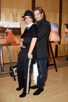 Anouschka Renzi mit Freund Marc Zabinski bei der Vernissage von African Moods zur Präsentation vom Lambertz Fine Art-Kalender 2020 in der Südafrikanischen Botschaft. Berlin, 06.11.2019