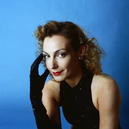 Ute Lemper, deutsche Musicaldarstellerin, Chansonsängerin und Schauspielerin, Deutschland 1992. German musical actress and chanson singer Ute Lemper, Germany 1992. Copyright: KPA Nur redaktionelle Nutzung. Editorial usage only. UnitedArchives55003276 !ACHTUNG AUFNAHMEDATUM GESCHÄTZT!