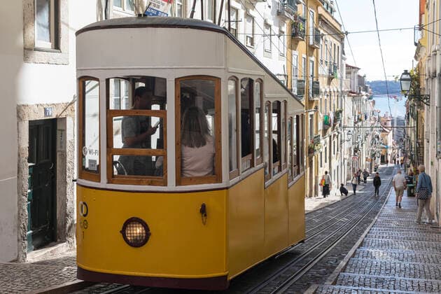 Alfama, Lisbon, Portugal, Europe