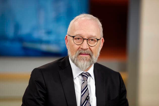 Herfried Münkler 2019-11-10, Berlin, Deutschland Herfried Münkler, Politikwissenschaftler und Autor, zu Gast bei Anne Will im Ersten Deutschen Fernsehen. Thema der Talkrunde: Halbzeit für die GroKo - viel erreicht, viel versäumt? *** Herfried Münkler 2019 11 10, Berlin, Germany Herfried Münkler, political scientist and author, guest of Anne Will on First German Television Topic of the panel discussion Half time for the GroKo achieved a lot, missed a lot