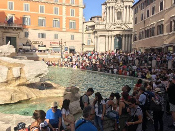 November 11, 2019, Italy, Italy, China: ItalyÃ¯Â¼Å’Fontana di Trevi, Rome, Italy. Italy China  - ZUMAs145 20191111_zaa_s145_046 Copyright: xWuxYingyingx
