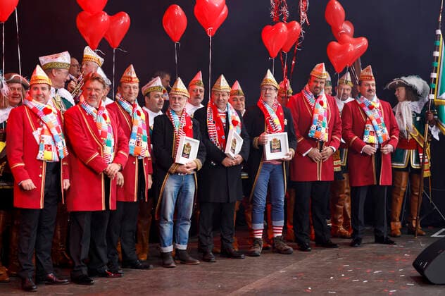 Markus Ritterbach und Christoph Kuckelkorn beim Auftakt des Kölner Karnevals auf dem Heumarkt. Köln, 11.11.2019