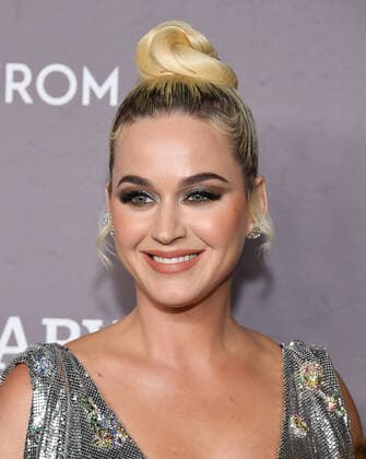 Katy Perry arriving at the Baby2Baby Gala in Culver City, California - Nov 9, 2019 - Baby2Baby Gala 2019, Culver City California United States  Copyright: xOxConnorx Baby2Baby_LISA_381