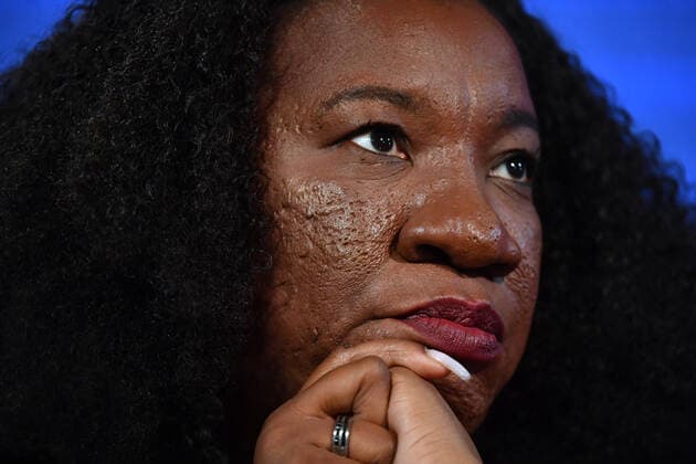 Berühmte Feministinnen, Tarana Burke TARANA BURKE TRACEY SPICER PRESS CLUB, Me Too movement founder Tarana Burke at the National Press Club in Canberra, Wednesday, November 13, 2019. ( NO ARCHIVING, EDITORIAL USE ONLY, NO USE IN BOOKS WITHOUT CONSENT CANBERRA ACT AUSTRALIA  Copyright: xMICKxTSIKASx 20191113001432420217