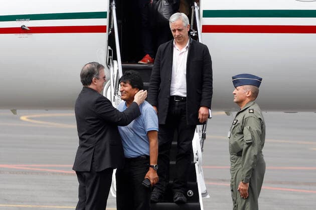November 12, 2019: EUM20191112POL14.JPG .CIUDAD DE MEXICO, PoliticsPolitica-Morales.- Evo Morales, expresidente de Bolivia, es recibido por el canciller Marcelo Ebrard en lo que fuera el Hangar Presidencial luego de aceptar el asilo politico en Mexico. Foto: Agencia EL UNIVERSALBerenice FregosoEELG Copyright: xElxUniversalx